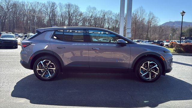 new 2026 Chevrolet Equinox EV car, priced at $36,295