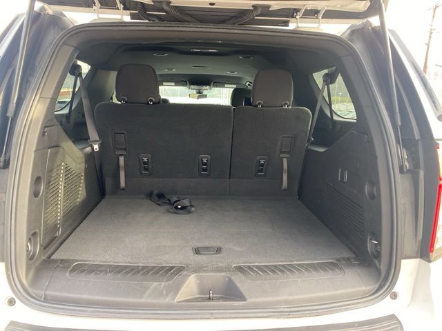 2021 Chevrolet Suburban LS photo