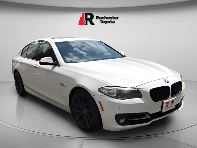 Alpine White 2016 BMW 5 Series 528i xDrive Sedan AWD Sedan All-Wheel Drive 8-Speed Automatic