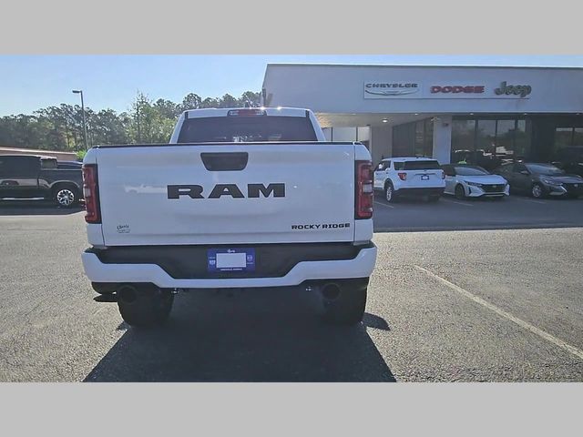 2026 Ram 1500 Big Horn Crew Cab 4x4 5'7" Box