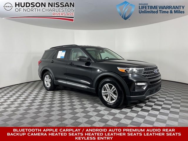 2024 Black Metallic Ford Explorer XLT SUV