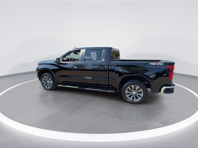 Used 2025 Black Chevrolet LT image 6