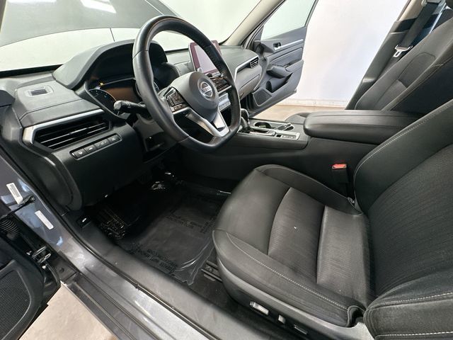 2019 Nissan Altima 2.5 SV Gray at Klick Lewis Buick Chevrolet