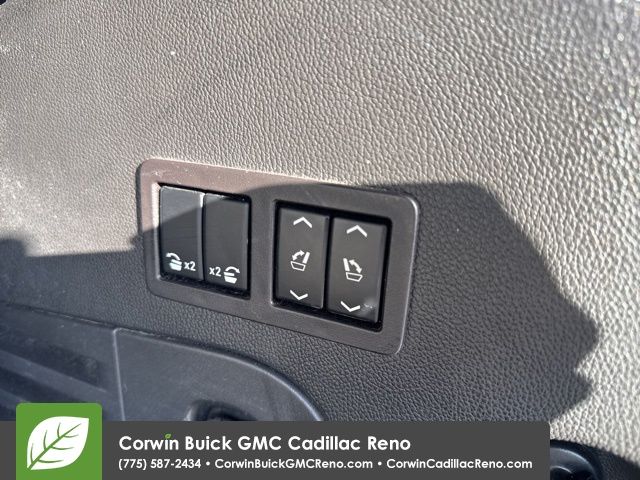 2018 GMC Yukon SLT 23