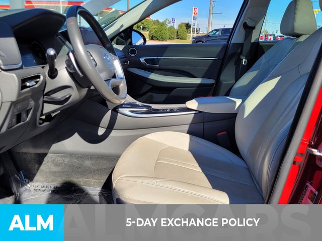 2023 Hyundai Sonata Limited photo 3