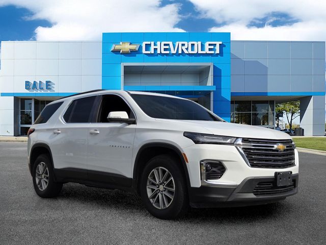 Summit White 2023 Chevrolet Traverse SUV / Crossover Front-Wheel Drive 9-Speed Automatic