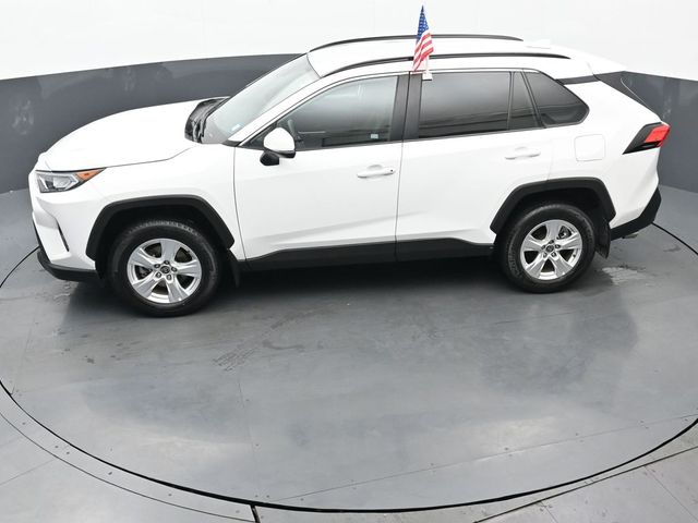 2021 Toyota RAV4 XLE 43