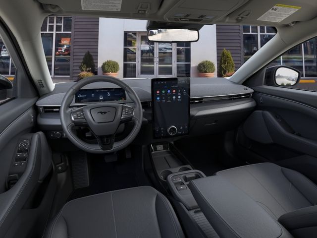 New 2026 White Ford Select image 9