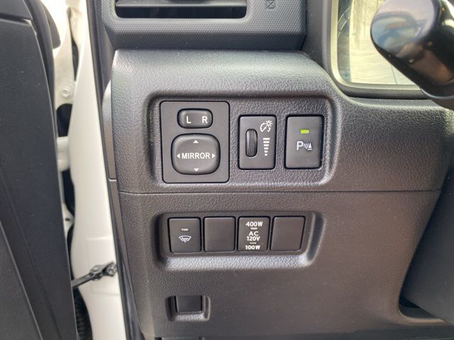 2016 Toyota 4Runner Limited photo