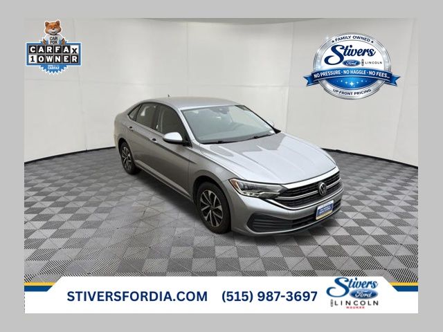 Silver 2024 Volkswagen Jetta Sedan Front-Wheel Drive 8-Speed Automatic