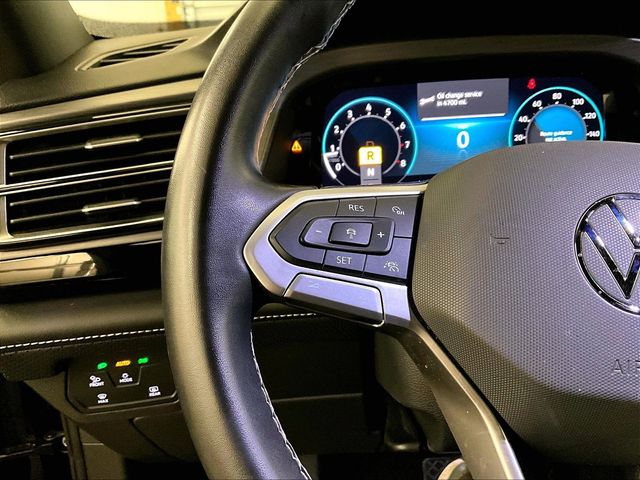 2024 Volkswagen Atlas Cross Sport 2.0T SE w/Technology Black at Grove City Ford