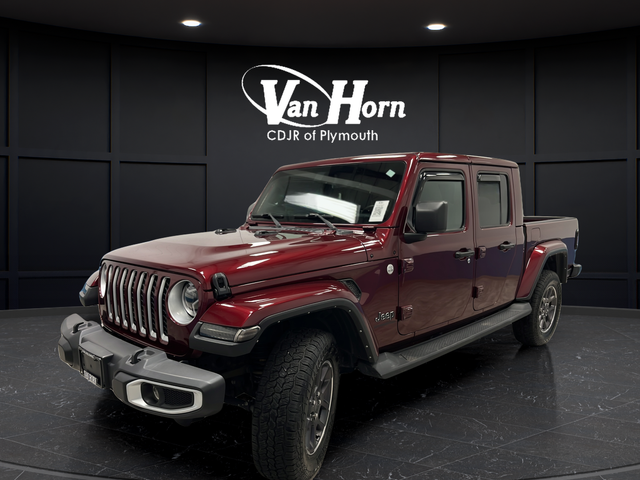 Used 2022 Snazzberry Pearlcoat Jeep Overland image 3