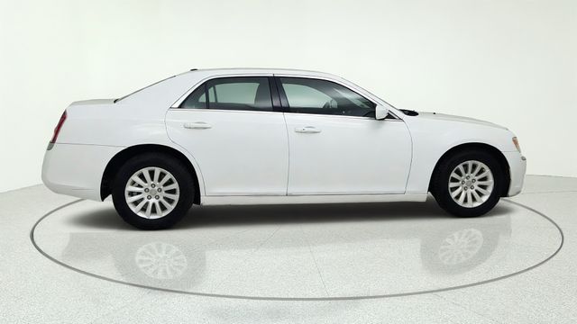 2014 Chrysler 300 Base White at Autostrade