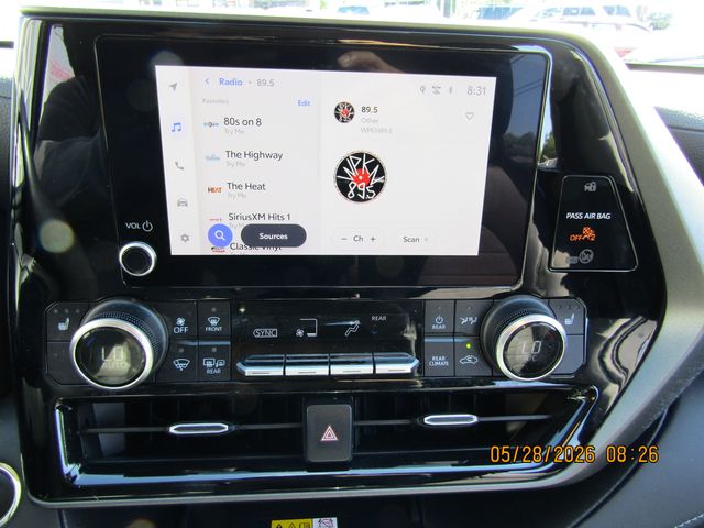 used 2023 Toyota Highlander car, priced at $35,499