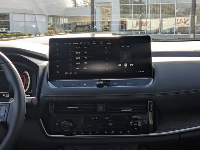 2025 Nissan Rogue Platinum photo