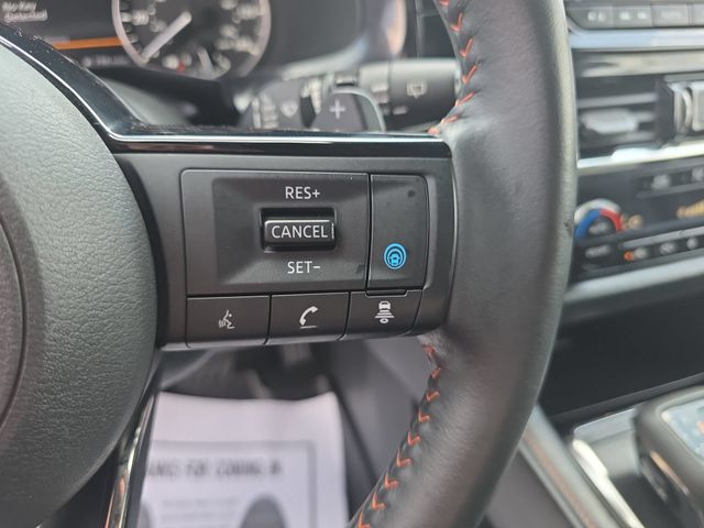 Used 2023 2 Tone White / Black Roof Nissan Rock Creek image 19
