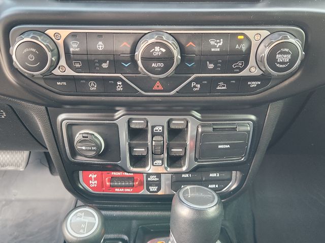 2022 Jeep Gladiator Rubicon Silver at Texan Dodge Chrysler Jeep Ram