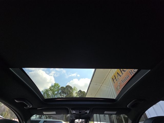 2021 Kia K5 GT-Line:B02116A