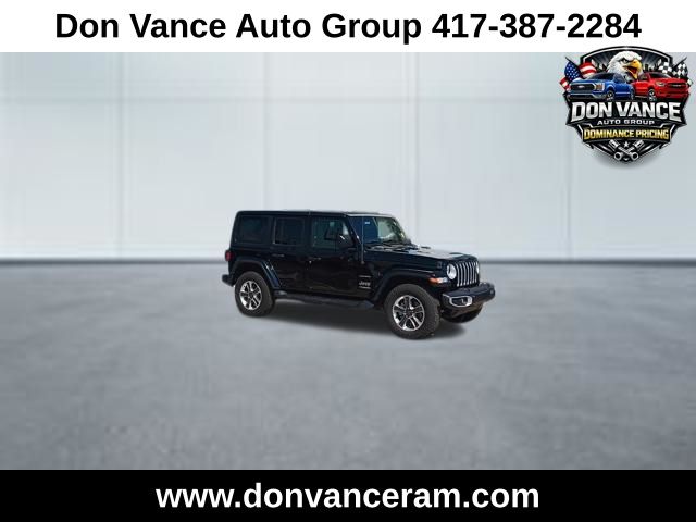 Black Clearcoat 2022 Jeep Wrangler Unlimited Sahara 4WD SUV / Crossover Four-Wheel Drive 8-Speed Automatic