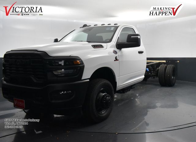2025 Ram 3500 Tradesman White at River Oaks CDJR