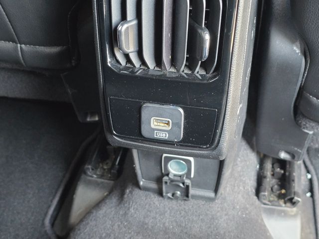 2023 Jeep Compass Limited:168548B
