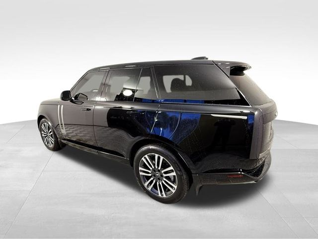 2025 Land Rover Range Rover SE 5