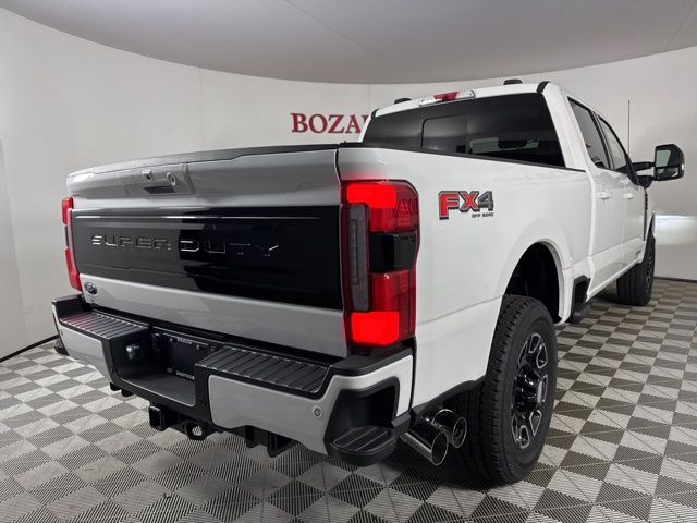 2025 Star White Metallic Tri-Coat Ford Super Duty F-350 SRW Platinum 4X4 Truck