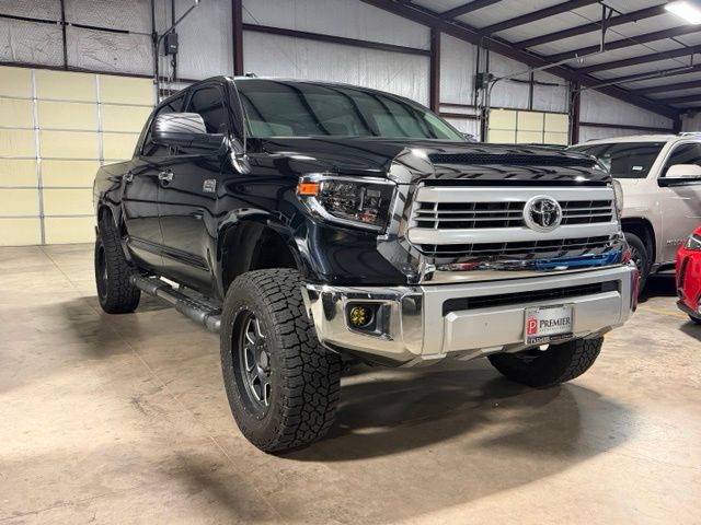 Attitude Black Metallic 2014 Toyota Tundra Pickup Truck 4X2 6-Speed Automatic Overdrive