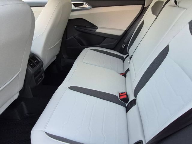 2026 Volkswagen Taos SE - Photo 24