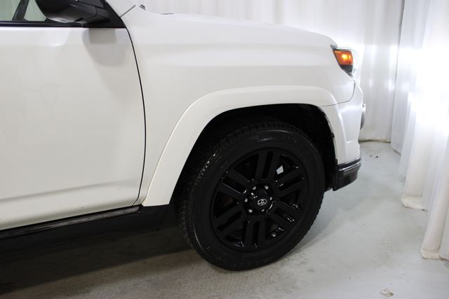 Used 2021  Toyota Nightshade image 39