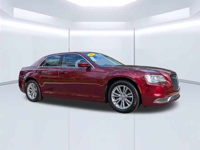 2019 Chrysler 300 Touring