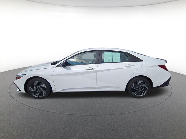 used 2025 Hyundai Elantra Hybrid car, priced at $24,661