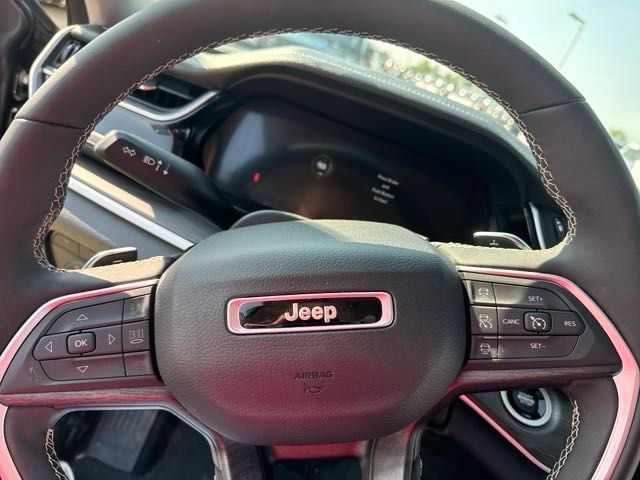 2024 Jeep Grand Cherokee Base 4xe 28