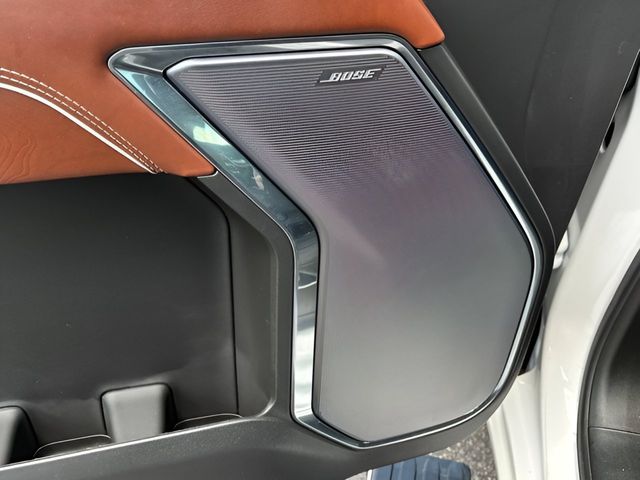 Used 2023 White GMC Denali Ultimate image 32