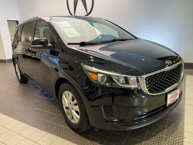 Used 2017 Black Kia LX image 2