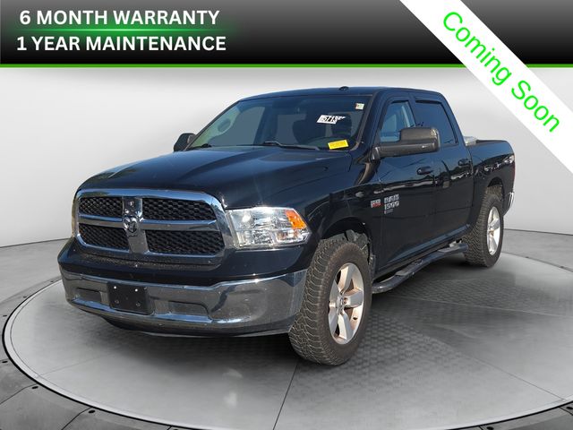 Diamond Black Crystal Pearlcoat 2019 RAM 1500 Pickup Truck Four-Wheel Drive 8-Speed Automatic