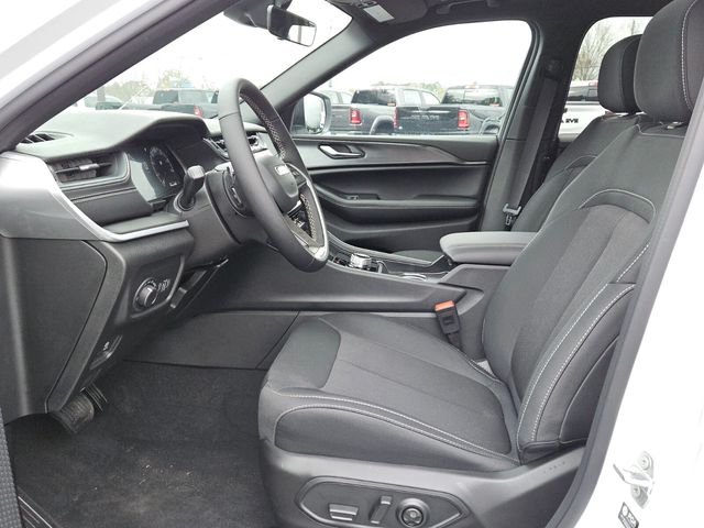 2026 Jeep Grand Cherokee L Altitude 4x4