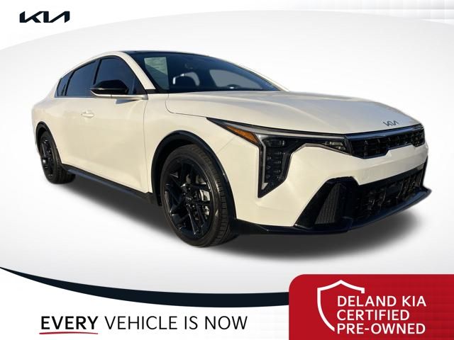 2025 Kia K4 GT-Line Turbo's photo