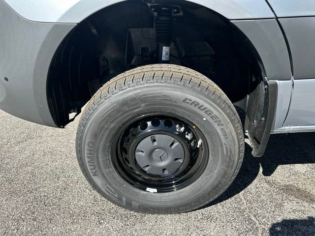 2025 Mercedes-Benz Sprinter 2500 Cargo 144 WB - 10