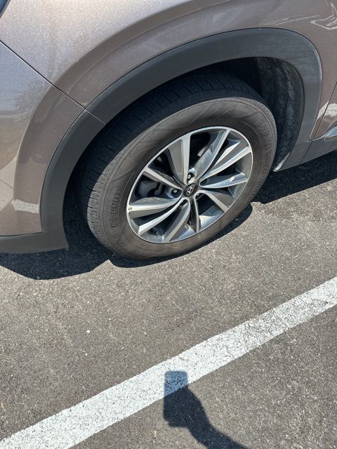 Thumbnail: 2020 Hyundai Santa Fe - 2