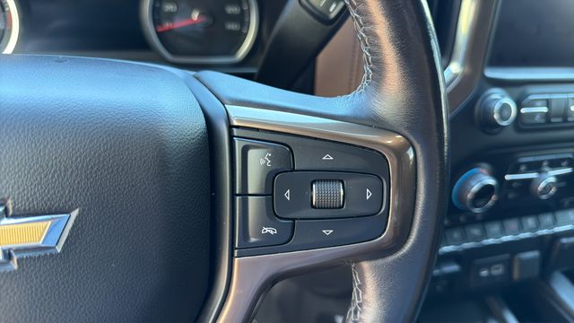 Used 2020 Black Chevrolet High Country image 27
