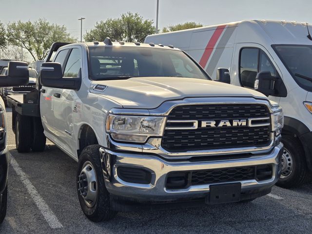 2024 RAM 3500 Chassis SLT Crew Cab LB DRW 4WD