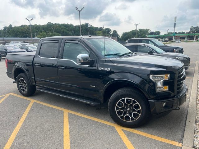 Used 2016 Shadow Black Ford XLT image 4