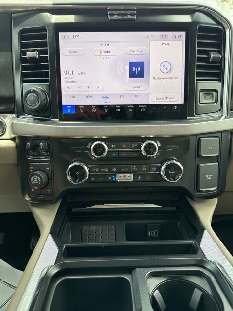 New 2026 White Ford Platinum image 31
