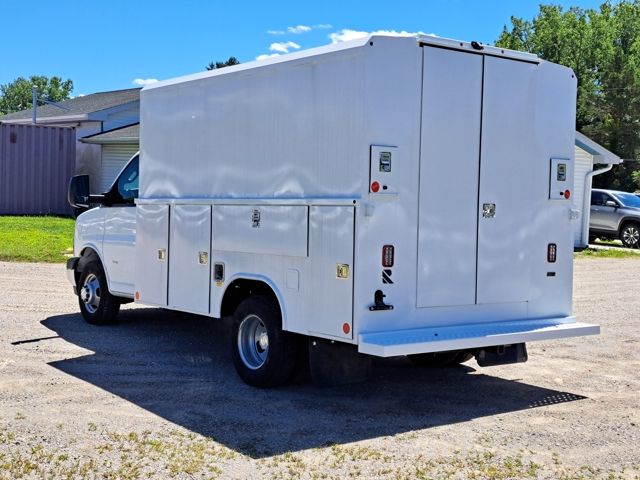 New 2025 Chevrolet Express 3500 Service Utility Van for sale #S1100217 - photo 4