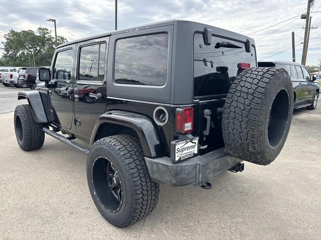 2014 Jeep Wrangler Unlimited Rubicon - 3