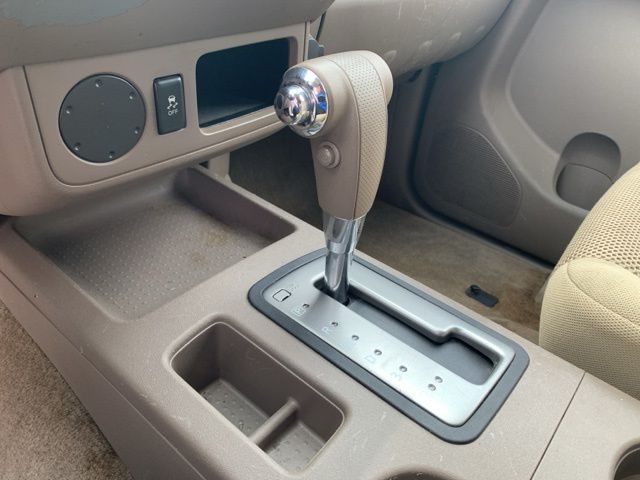 2016 Nissan Frontier SV photo