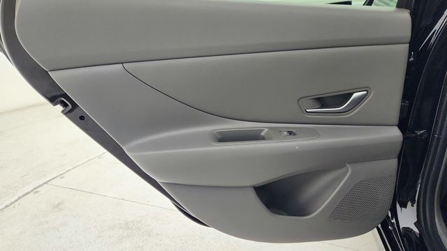 2023 Hyundai Elantra SEL Black at North Houston Mitsubishi