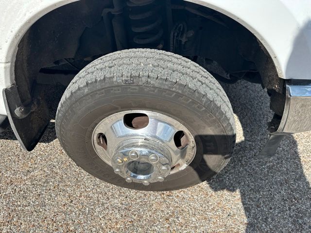 2021 Ford F-350SD XL White at EAG Ford Navasota