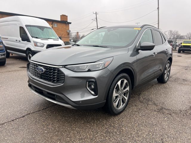 2023 Ford Escape